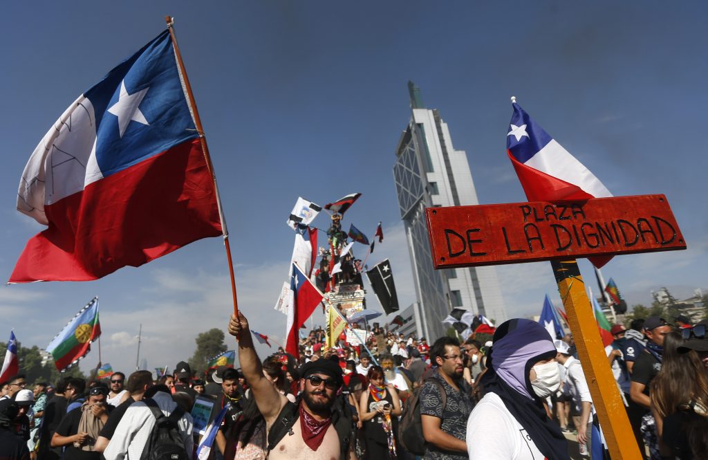 Puente Social - último capítulo de la segunda temporada: Los derechos sociales, económicos y culturales en la Constitución