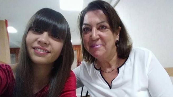 "Das asco": Joven marroquí de 22 años fue expulsada de su casa tras revelarle a sus padres que es lesbiana