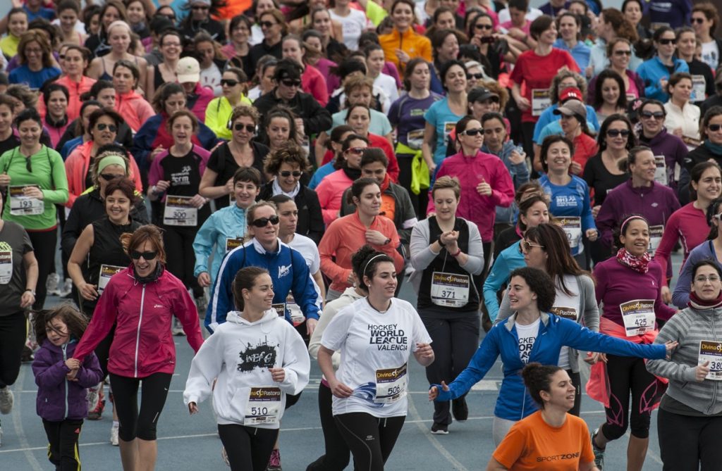 Abogada Javiera Aguilera, del "Movimiento por el Deporte" : "Queremos que la sociedad chilena respire deporte como un derecho incorporado en la nueva Constitución"