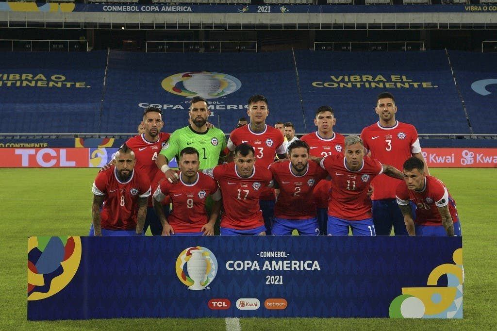 Brereton nuevamente será titular: Lasarte definió el once de la Roja para medirse ante Uruguay