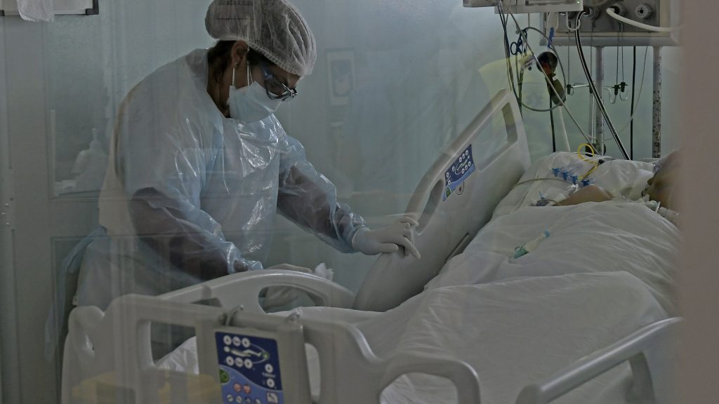 Fallecidos por covid-19 en Chile: Minsal reportó 107 durante las últimas horas, llegando a un total de 30.579