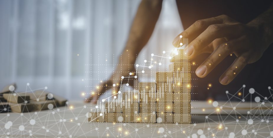 Academia de Emprendedores e IncubatecUfro se reúnen cada miércoles para presentar proyectos y casos reales