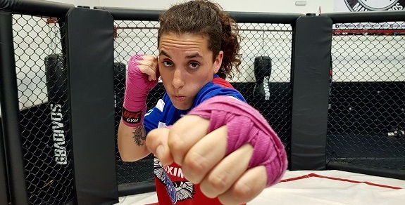 Macarena Orellana, campeona de kickboxing: "Muchas se han a