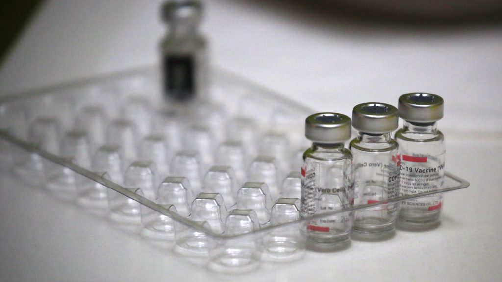 Investigador del IMII y eventual llegada de laboratorio Sinovac al país: "Daría a Chile esta capacidad que se perdió en el año 2002"