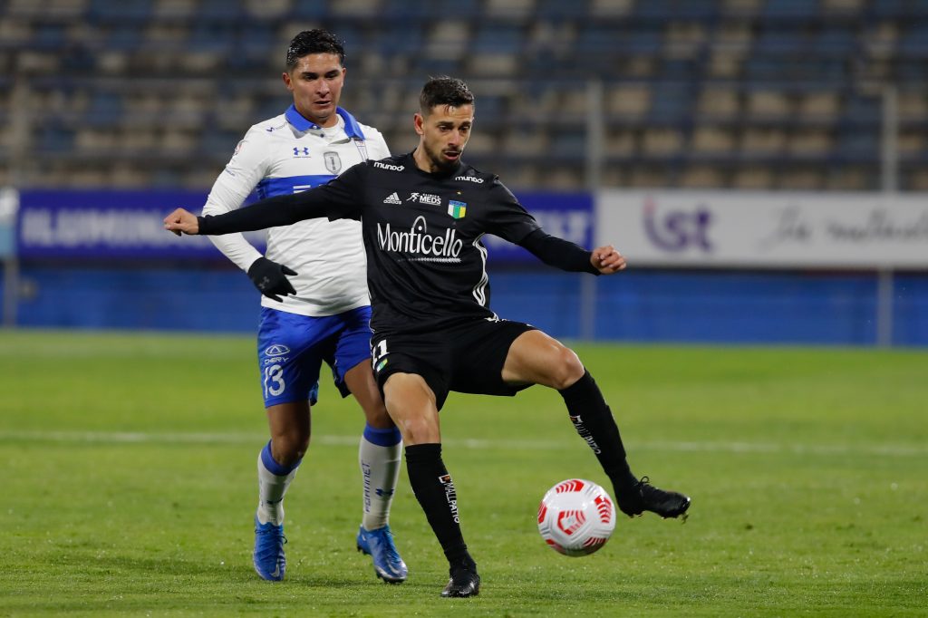 RESUMEN | Universidad Católica derrotó a O'Higgins en San Carlos de Apoquindo por el Torneo Nacional