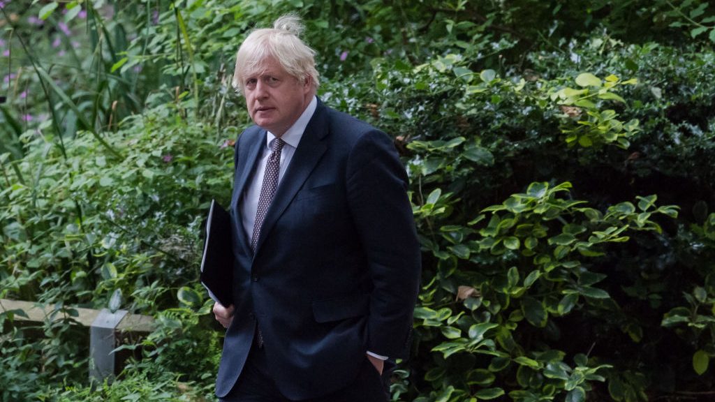 "Nuestros corazones están conmocionados y llenos de tristeza": Boris Johnson se refirió a asesinato de diputado