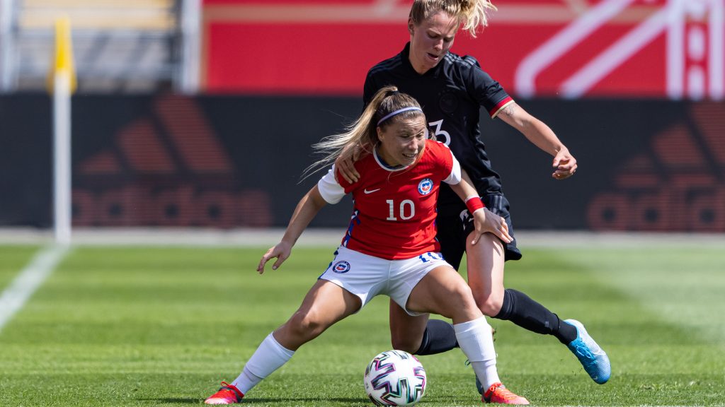 Yanara Aedo en la previa del duelo entre La Roja y Canadá por los Juegos Olímpicos: "Estamos con la misma ilusión con la que llegamos"