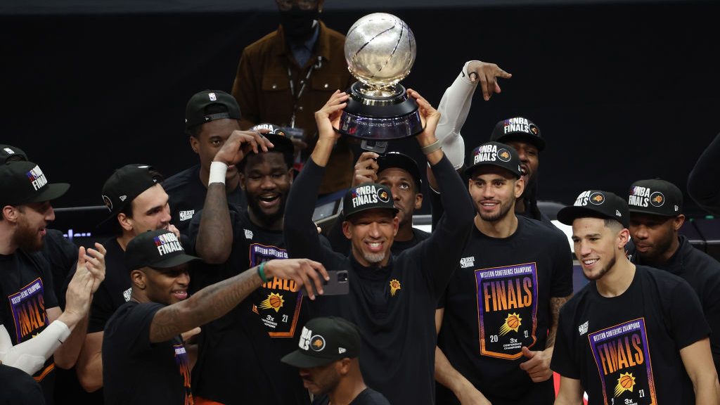 De la mano de Chris Paul Phoenix Suns volverá a disputar las finales