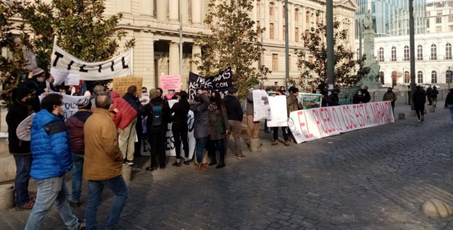 Convención Constitucional: Se registran manifestaciones a las afueras del exCongreso Nacional