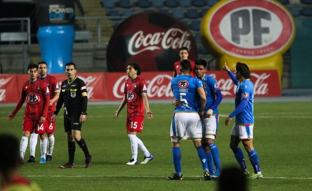 Jorge Correa, gerente de Huachipato, fue denunciado por insultar al árbitro del partido vs Audax Italiano