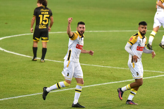Coquimbo Unido goleó a Fernández Vial y se metió con contundencia en las semifinales de la Copa Chile