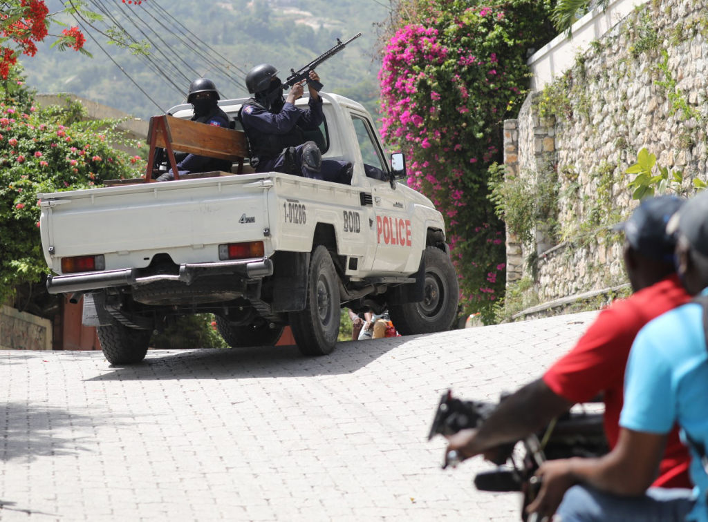 Policías buscan a los autores del asesinato de Jovenel Moise en Haití