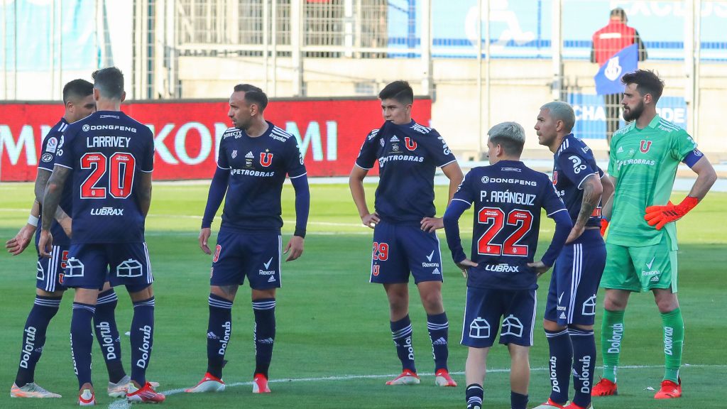Guarello tras la dura derrota de Universidad de Chile ante Colo Colo: "La U entró condicionada a la cancha"