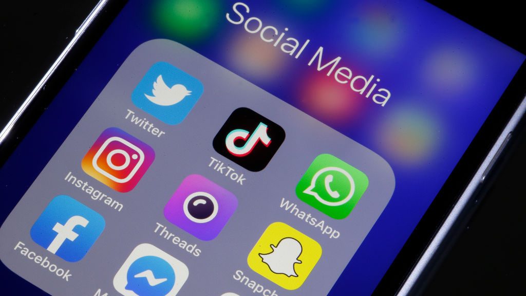 Consultor digital y el daño de Instagram a la salud mental: "No estamos frente a una aplicación neutra"