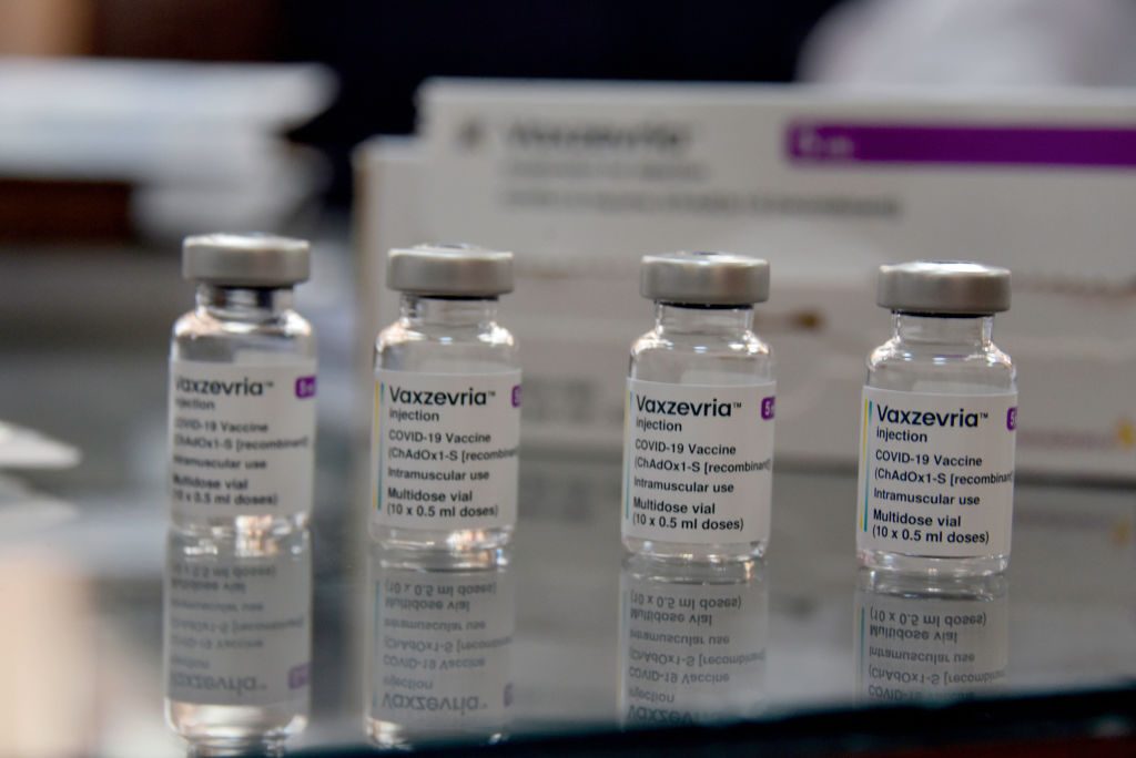 Amnistía Internacional denunció que seis farmacéuticas generan "crisis de DDHH sin precedentes"