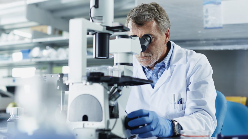 Pensemos Chile: Analizamos el proceso de vacunación en menores de edad junto al ministro de Ciencias y el rector de la UC