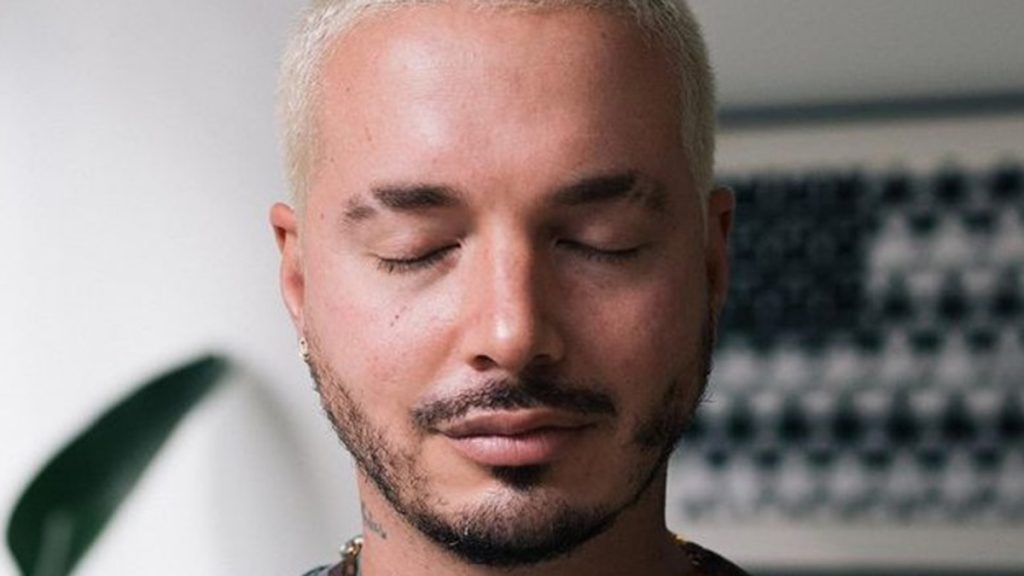 J Balvin publicó la primera foto con su pequeño hijo Río