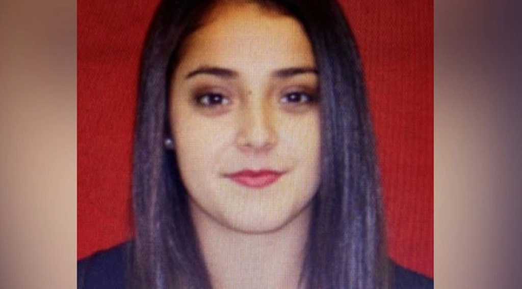 Familiares de PDI asesinada Valeria Vivanco se manifestaron en la Parada Militar