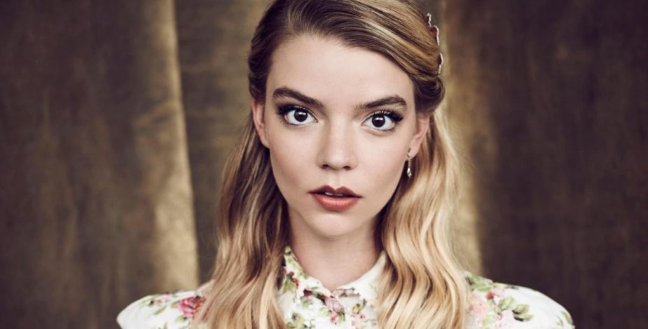 "Bendiciendo la alfombra roja": Anya Taylor Joy encantó con su espectacular look para los Emmys 2021