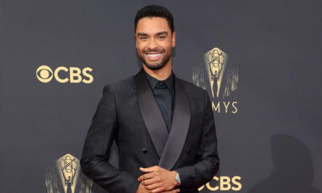Escotes discretos y galanes jugados: Estos fueron los looks más llamativos de los Emmys 2021
