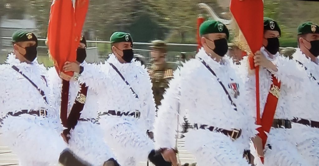 "Batallón Guru Guru": uniforme del Batallón de Montaña fue el más comentado de la Parada Militar 2021