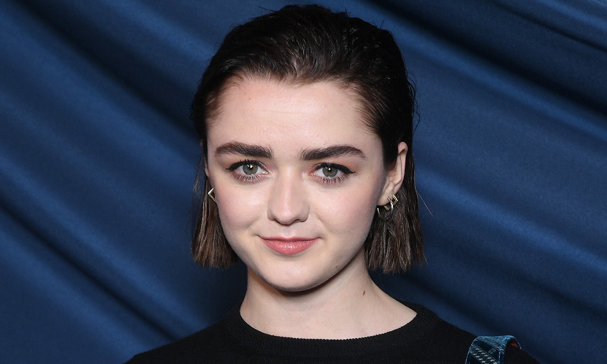 Maisie Williams Películas Y Programas De Televisión MET Gala 2021: Maisie Williams se lució con look a lo Matrix