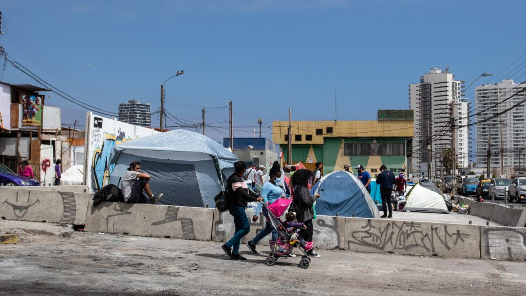 Exdirector de Servicio Jesuita Migrante por crisis migratoria: "Llegamos a esto por no actuar antes y por los discursos de odio de distintas autoridades"