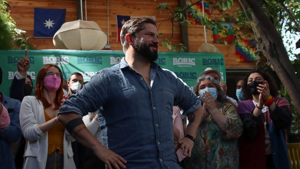 Gabriel Boric a ministro Bellolio: "Seguir peleando con ministros que están de voceros de campaña, no me hace sentido"