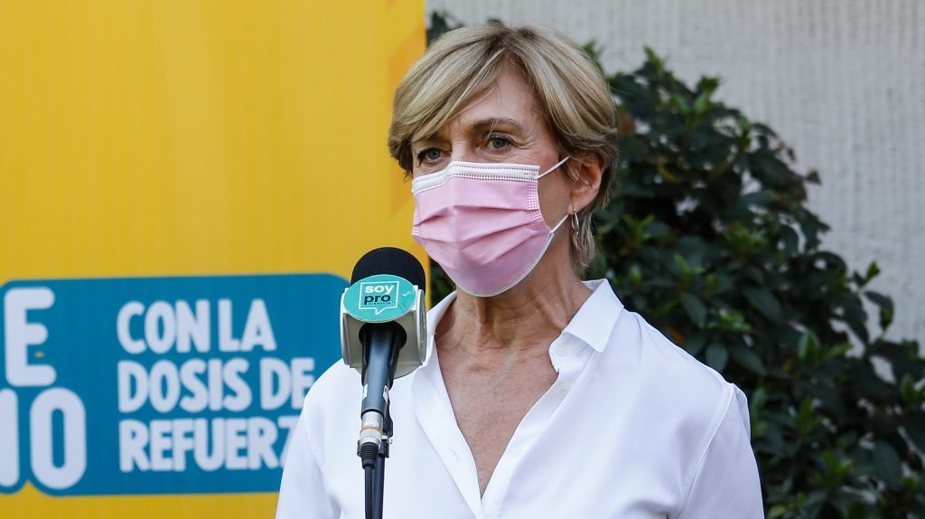 Evelyn Matthei por Sebastián Sichel: "No he visto a los dirigentes ni a los partidos apoyando al candidato que ganó la primaria"