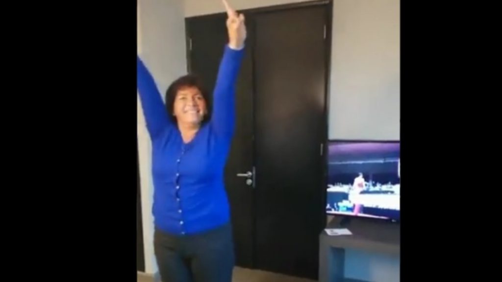 La "pirueta" de Yasna Provoste que se hizo viral en redes sociales y que sacó aplausos de Nadia Comaneci
