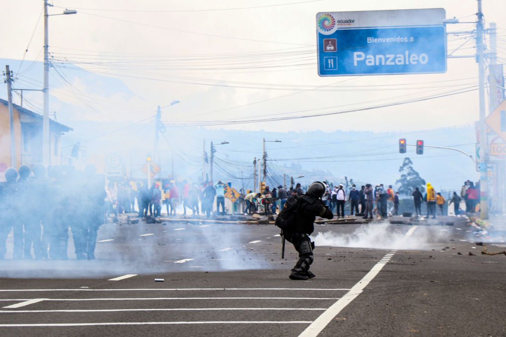 Segundo jornada de protestas con bloqueo de rutas en Ecuador
