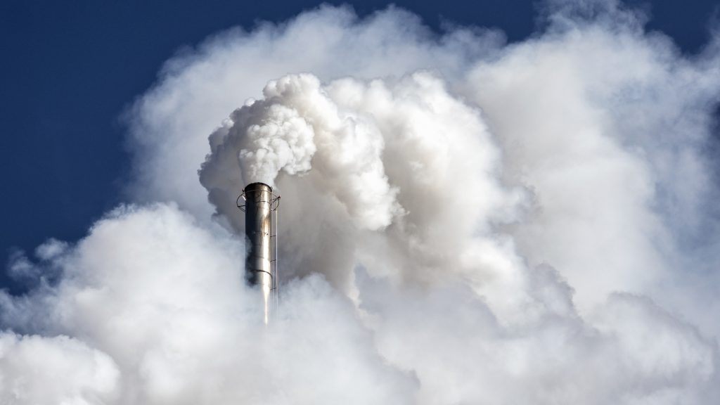 La BBC reveló lobby de gobiernos para alterar informe sobre el cambio climático antes de la COP26