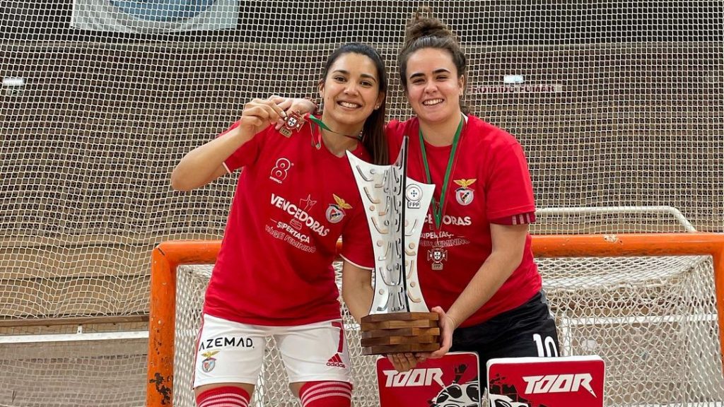 Catalina Flores se consagró campeona de hockey patín con Benfica y se ilusiona con conquistar Europa: "Estoy en el mejor club que podría estar"