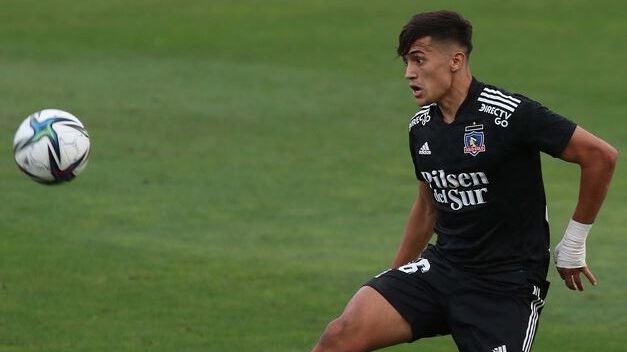 Aníbal Mosa aseguró que Pablo Solari extenderá su contrato con Colo Colo “por 3 o 4 años más”