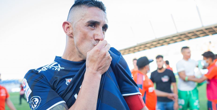 Osvaldo González tras dejar a la U en Primera: “Muchas cosas pasaron que no pueden suceder acá”