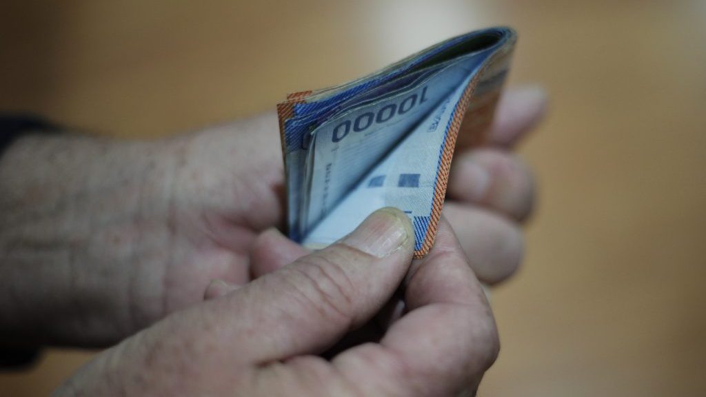 Economista David Bravo y cuarto retiro: "Es malo, no es algo que debiéramos estar promoviendo"
