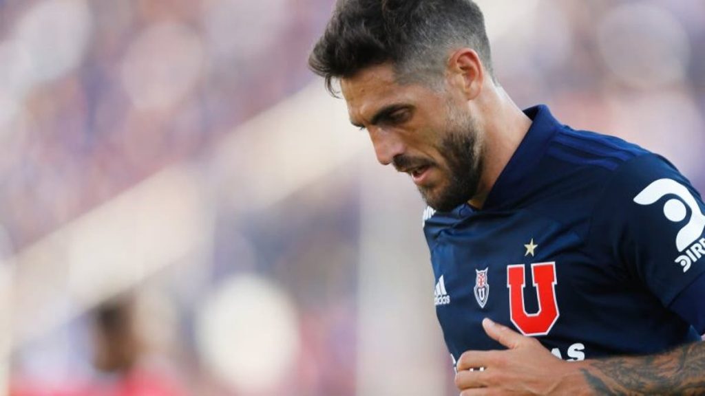 Joaquín Larrivey tras el emocionante triunfo de Universidad de Chile: "No tengo muchas ganas de festejar"