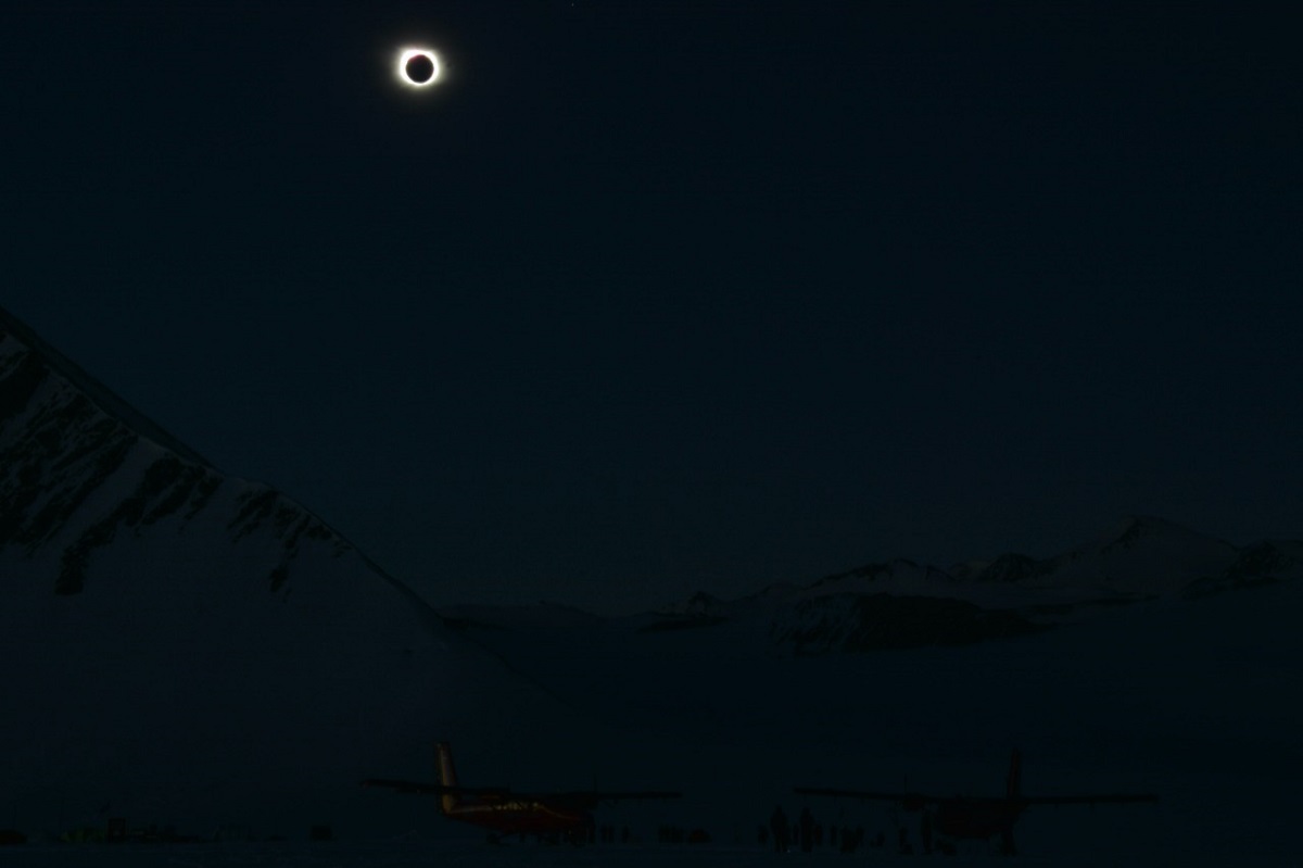 Eclipse solar 2021