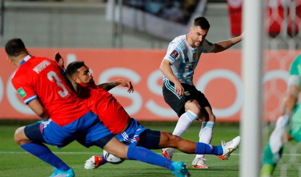 Danilo Díaz tras la dolorosa derrota de Chile en Calama: "Esto concluye. Es prácticamente imposible la clasificación"