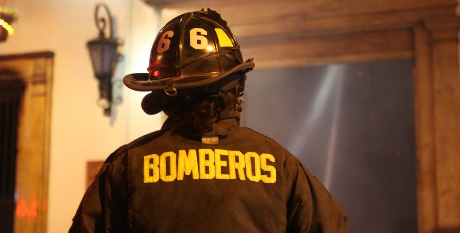 Director de Conaf por incendio en Valparaíso: “Debiéramos tener un amanecer con una situación más controlada”