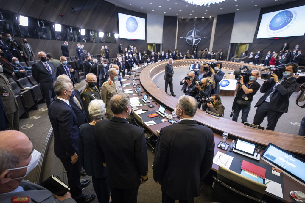 La delegación rusa se reúne con la OTAN en Bruselas