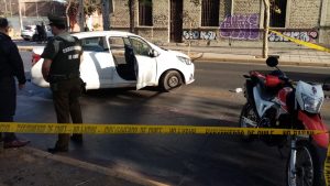 Balacera en Santiago Centro: Carabinero de civil repelió robo a ciudadano haitiano