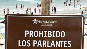 En las playas de Caldera están prohibidos los parlantes: multas pueden llegar hasta los $272 mil
