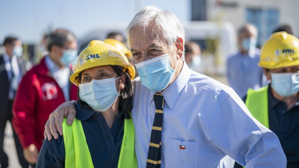 Presidente Piñera por licitación del litio: "O lo dejamos bajo tierra o lo usamos en beneficio de los chilenos"