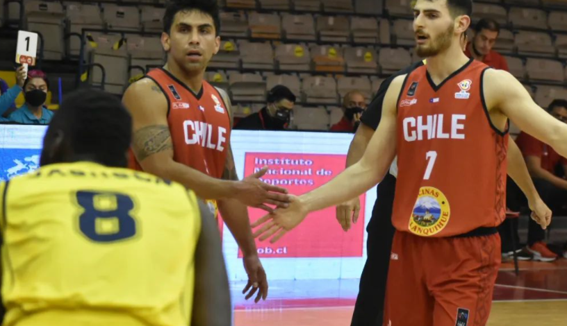 La FIBA escogió la jugada del chileno Franco Morales como la mejor de la jornada en las Clasificatorias al Mundial 2023