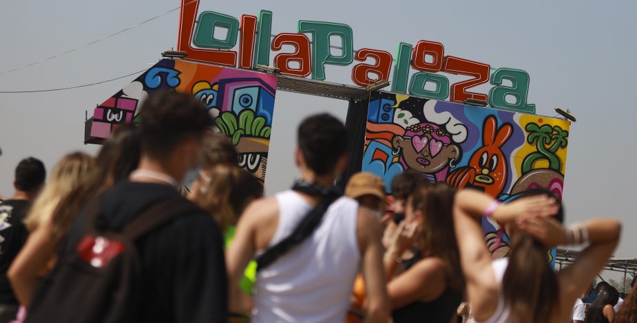 VIDEO | Quisieron colarse al Lollapalooza y terminaron rodeados por personal de la FACH
