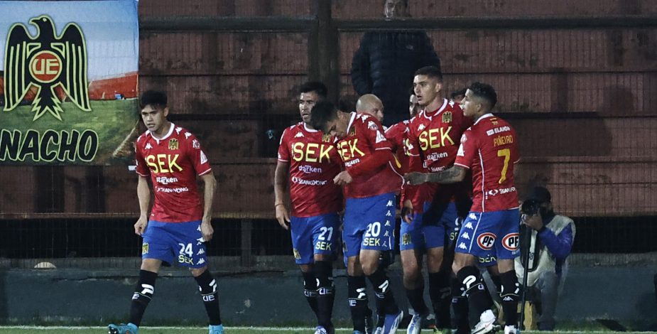 Unión Española derrota a Deportes Antofagasta y se mantiene en la pelea por el liderato del Torneo Nacional