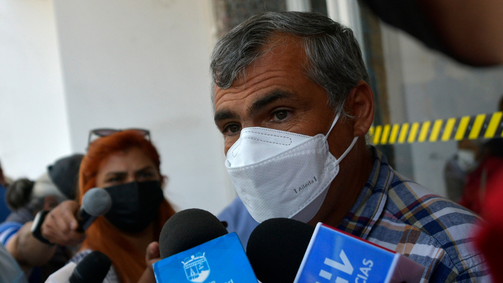 Alcalde de Iquique por balacera a plena luz del día: "Esto no tiene que ver con el problema migratorio, sino con el crimen organizado"