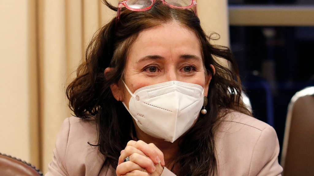 Ministra Yarza adelanta que habría cerca de seis mil casos nuevos de covid-19 este jueves