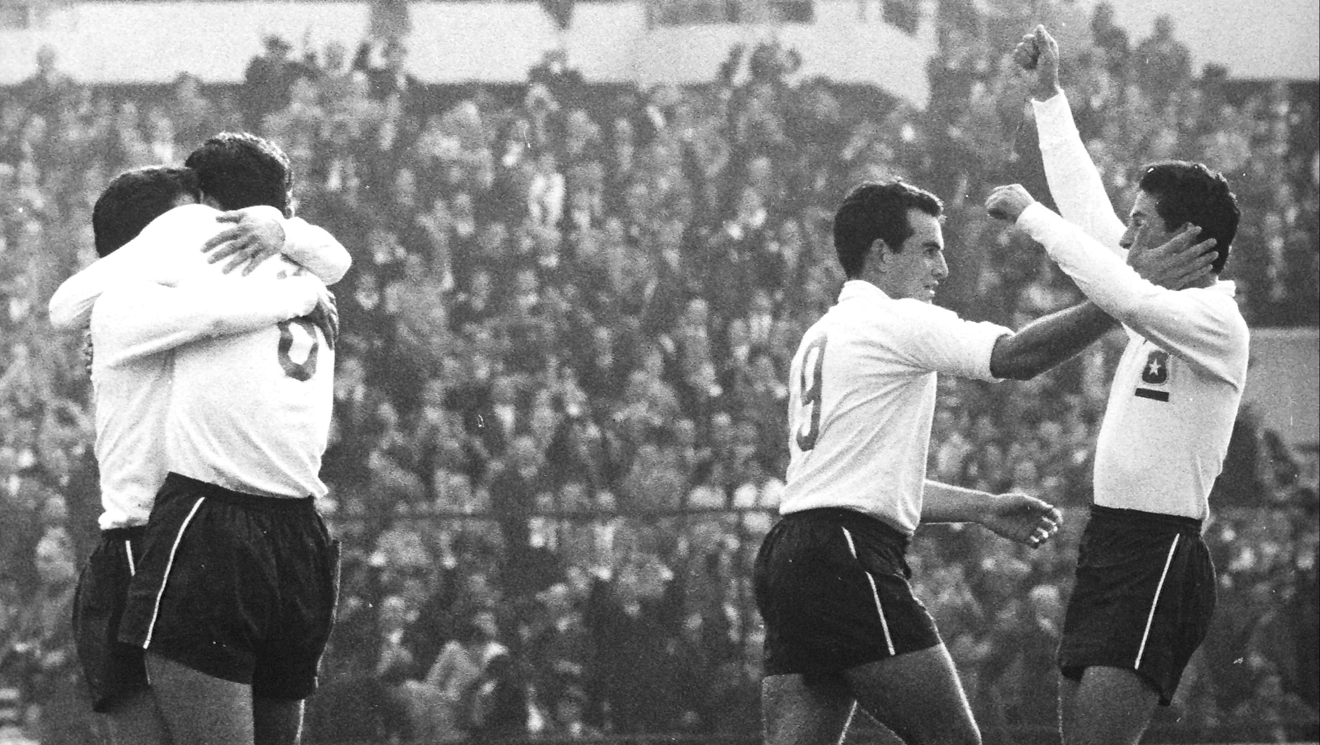 Con doblete de Leonel: Chile debuta con un triunfo en la Copa Mundial de 1962
